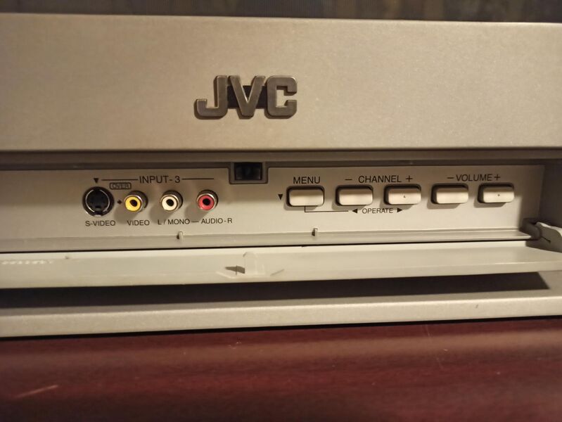 File:JVC AV-27F802 front.jpg