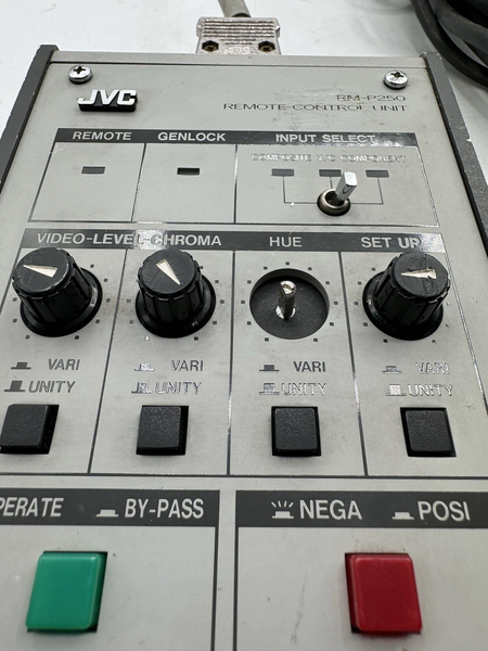 File:JVC RM-P250 photo7.webp