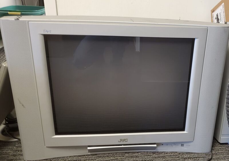 File:JVC AV-27F485 front.jpg