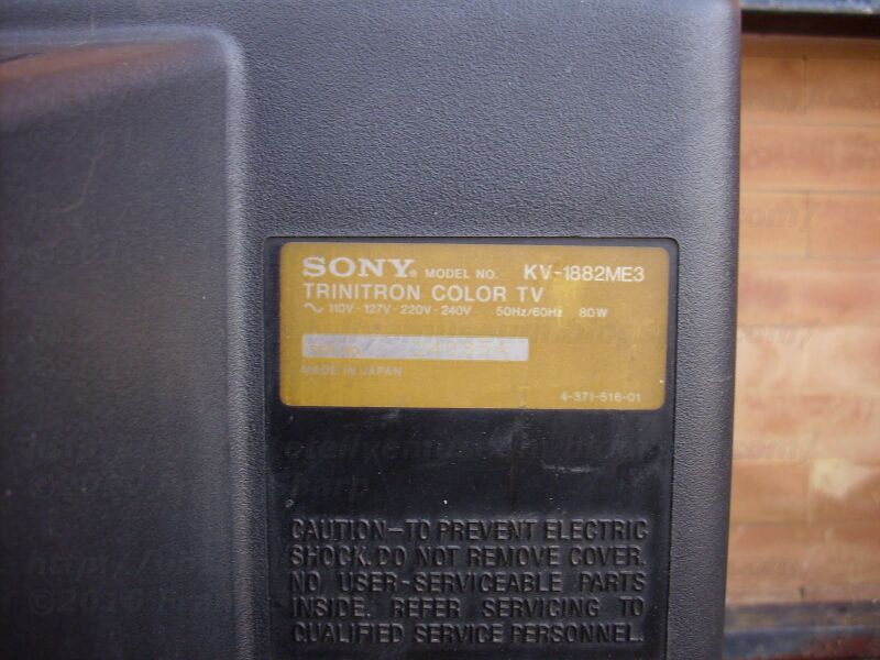 File:Sony KV-1882ME3 controls.jpg