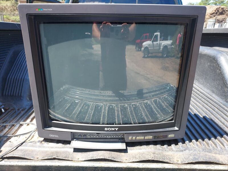 File:Sony KV-25DXR front.jpg