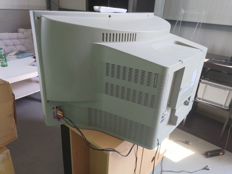 File:JVC HV-32P37SUE 10.jpg