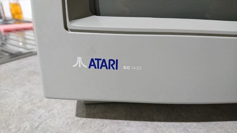 File:Atari SC1435 rear.jpg