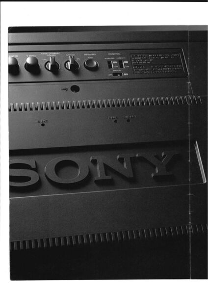 File:Sony KX-27HV1 rear.jpg