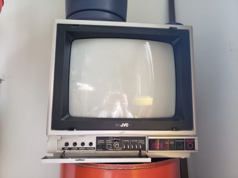 File:JVC C-1455CA front.jpg