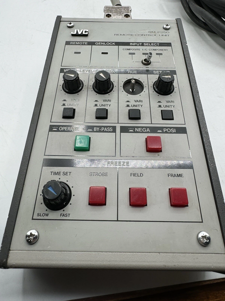 File:JVC RM-P250 photo8.webp