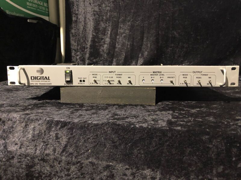 File:Digital Processing Systems DPS-210 photo1.jpg