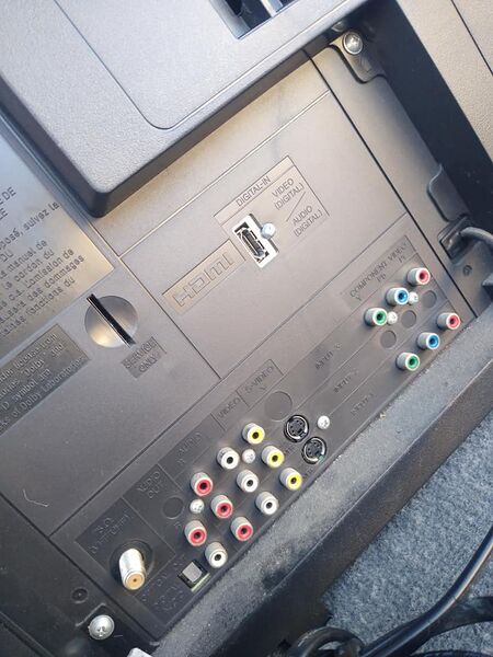 File:JVC AV-27S776 photo7.jpg