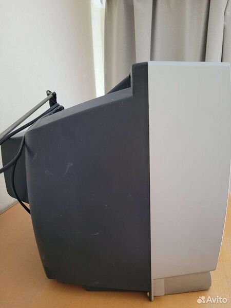 File:JVC AV-14A10 rear.jpg
