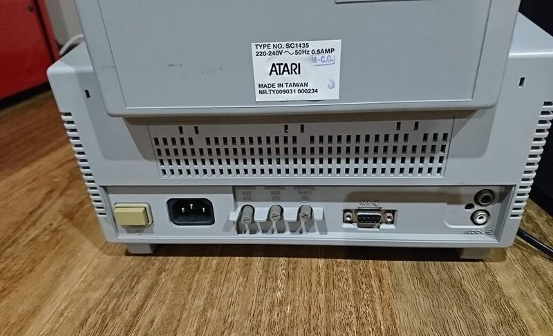 File:Atari SC1435 label.jpg