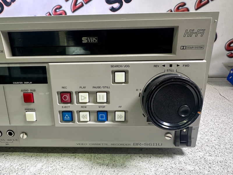 File:JVC BR-S611U VU meters.webp